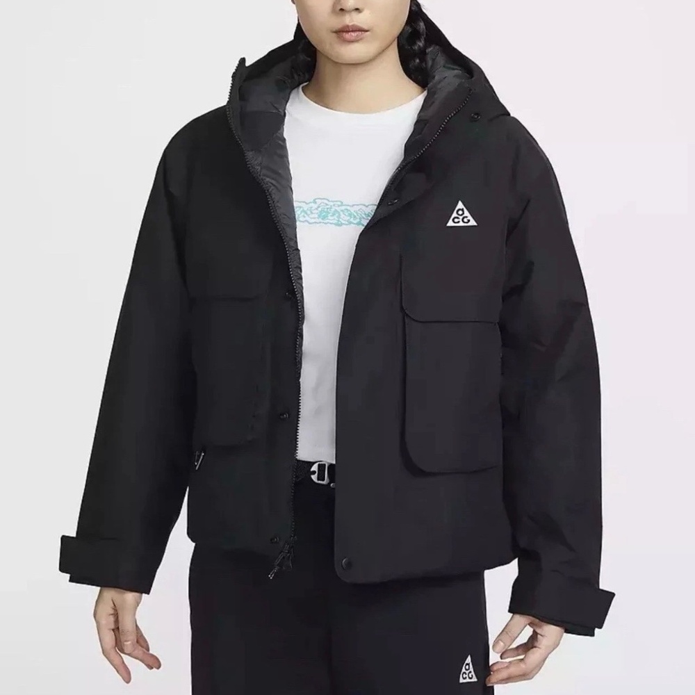 Nike ACG Storm FIT Skull Peak Jacket Women’s Small